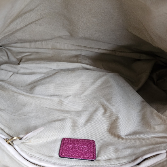 Chloe Paraty Fuchsia Leather Shoulder Bag with Gold Hardware - Picture 10 of 13